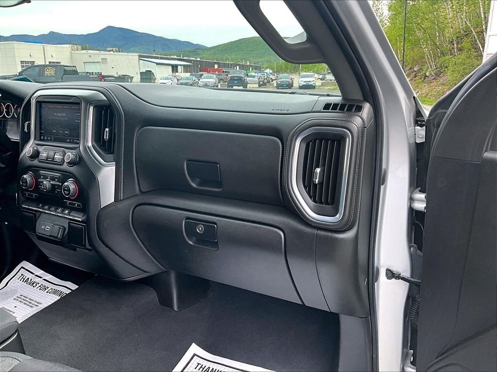 Used 2021 Silver Ice Metallic Chevrolet LT image 13