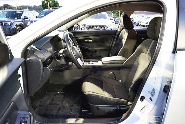 Used 2023 White Nissan SV image 12