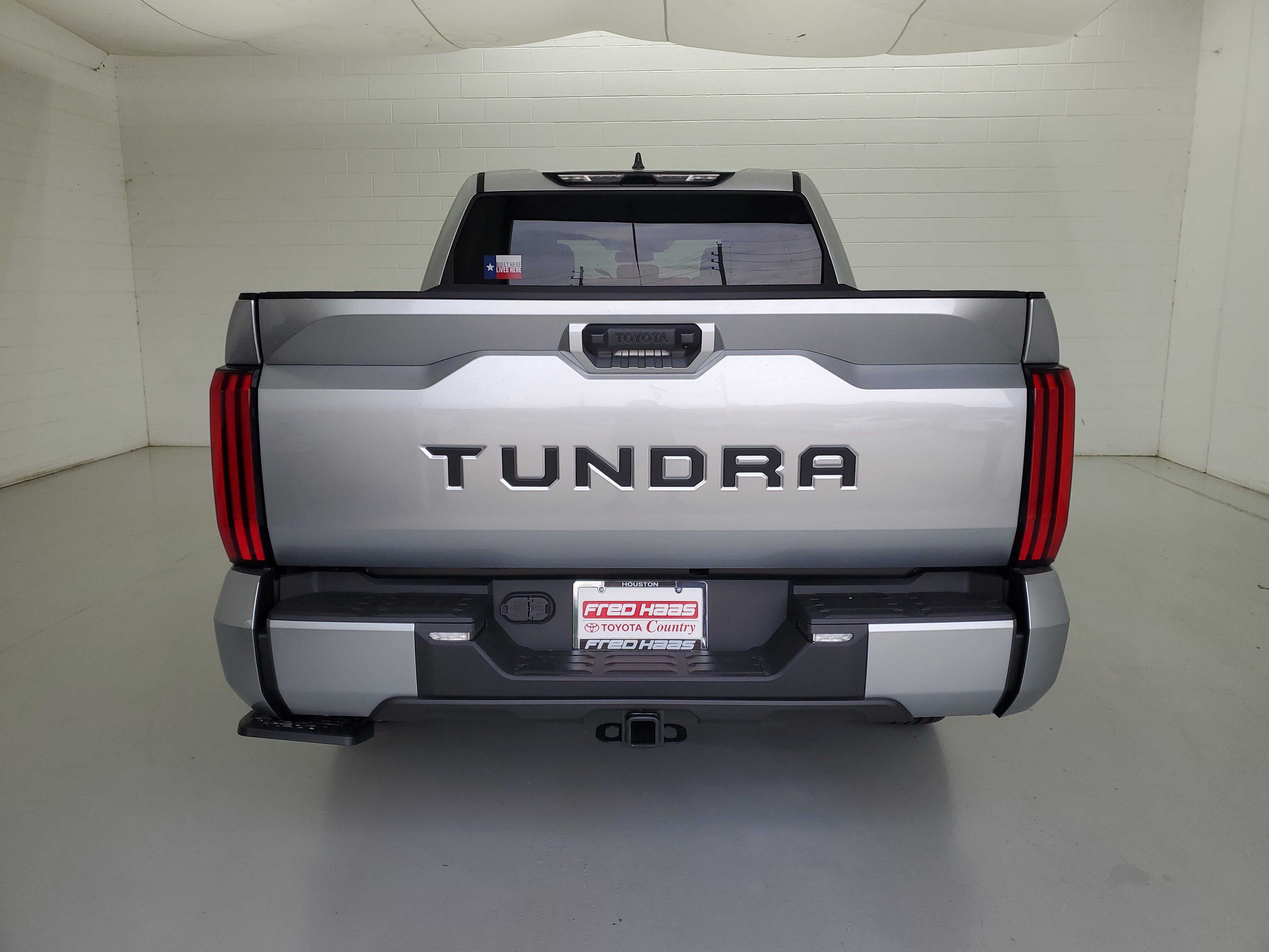 New 2026 Celestial Silver Metallic Toyota  SR5 image 6
