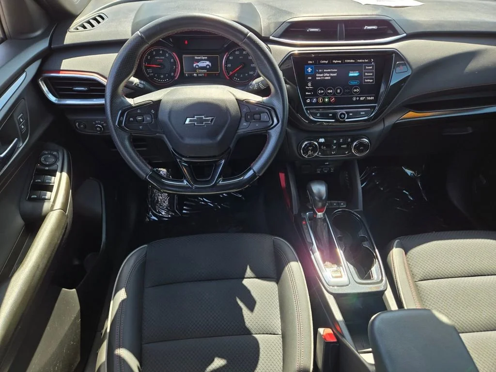 Used 2021 SUMMIT WHITE Chevrolet RS image 12