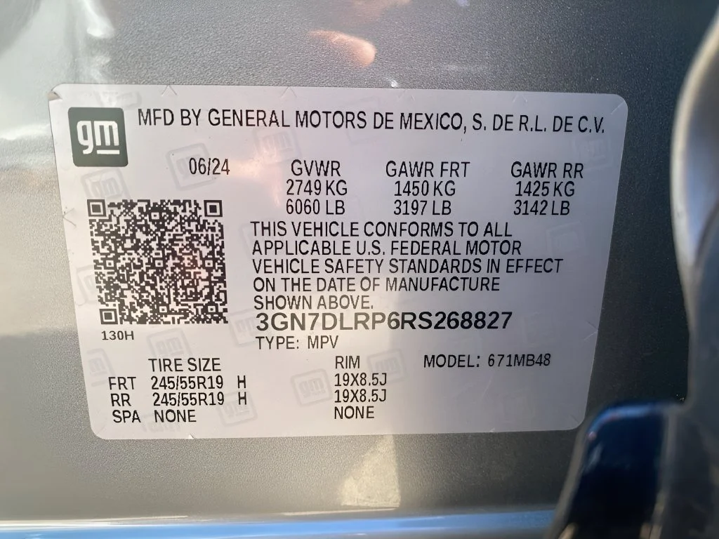Used 2024 Sterling Gray Metallic Chevrolet 2LT image 33