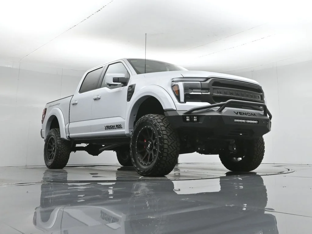 New 2025 White Ford Lariat image 49