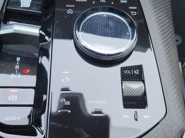 New 2026 Black BMW 30 xDrive image 27