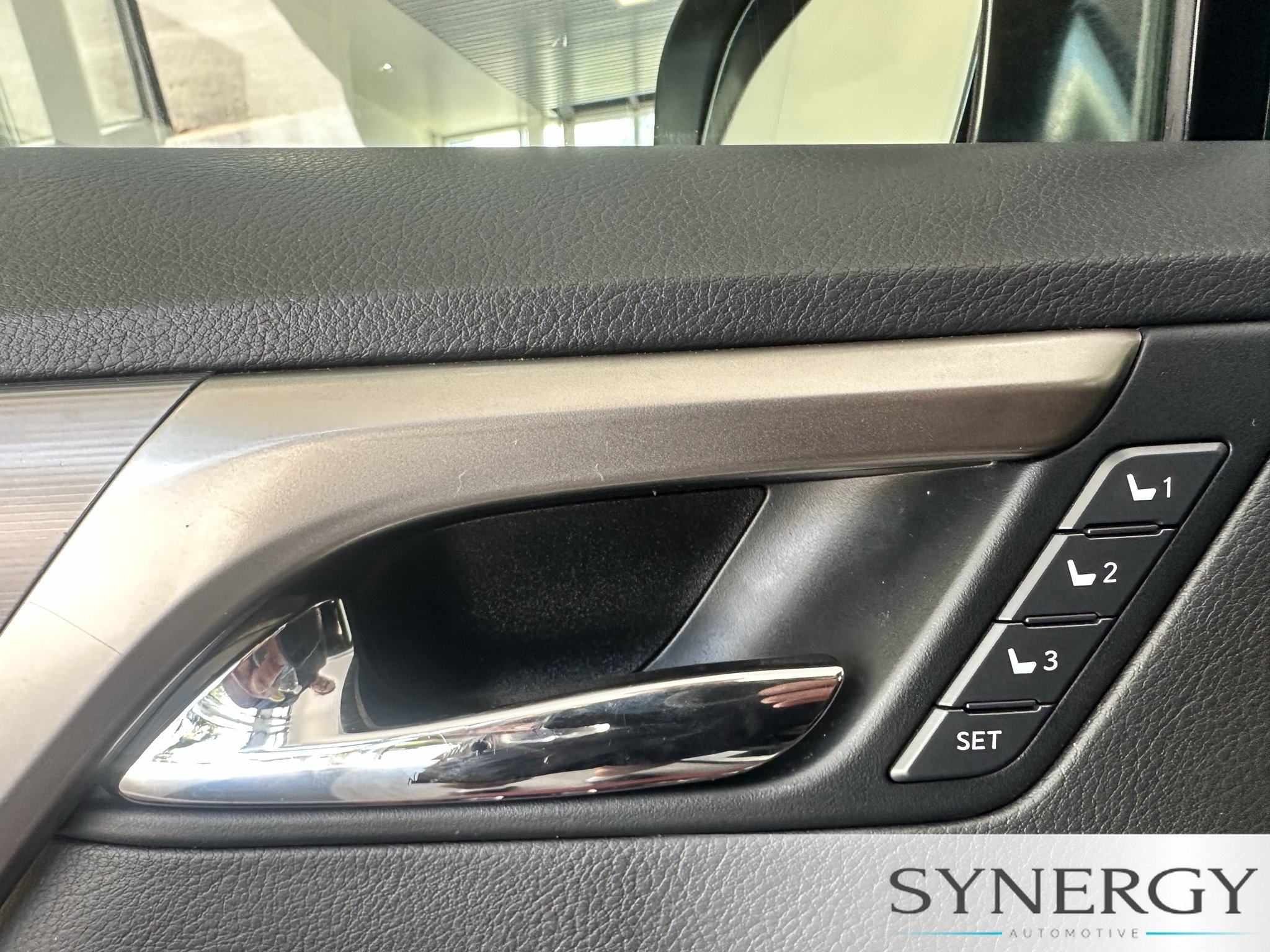Used 2016 Ultra White Lexus F Sport image 16