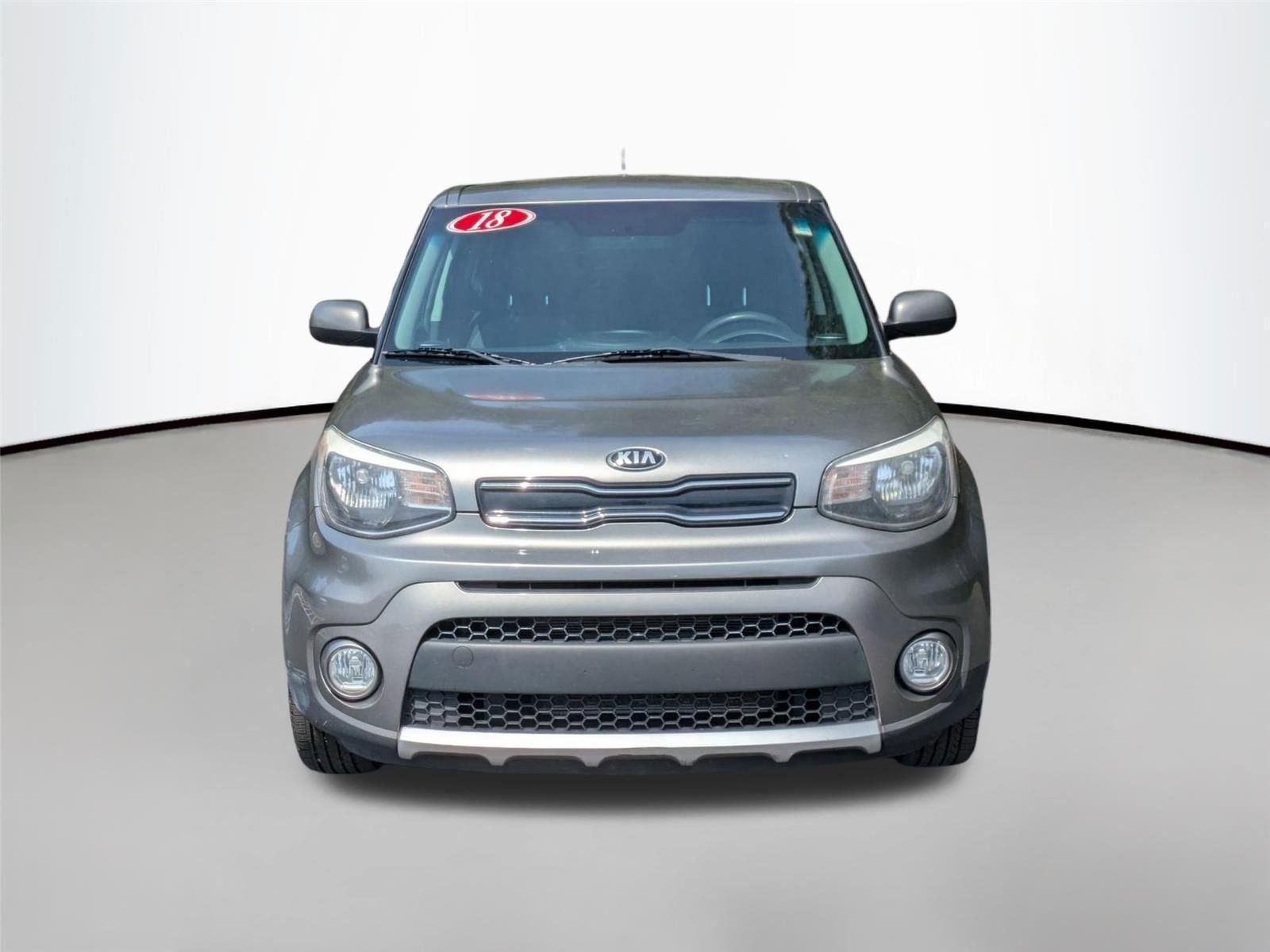 Used 2018 Titanium Gray Kia + image 8