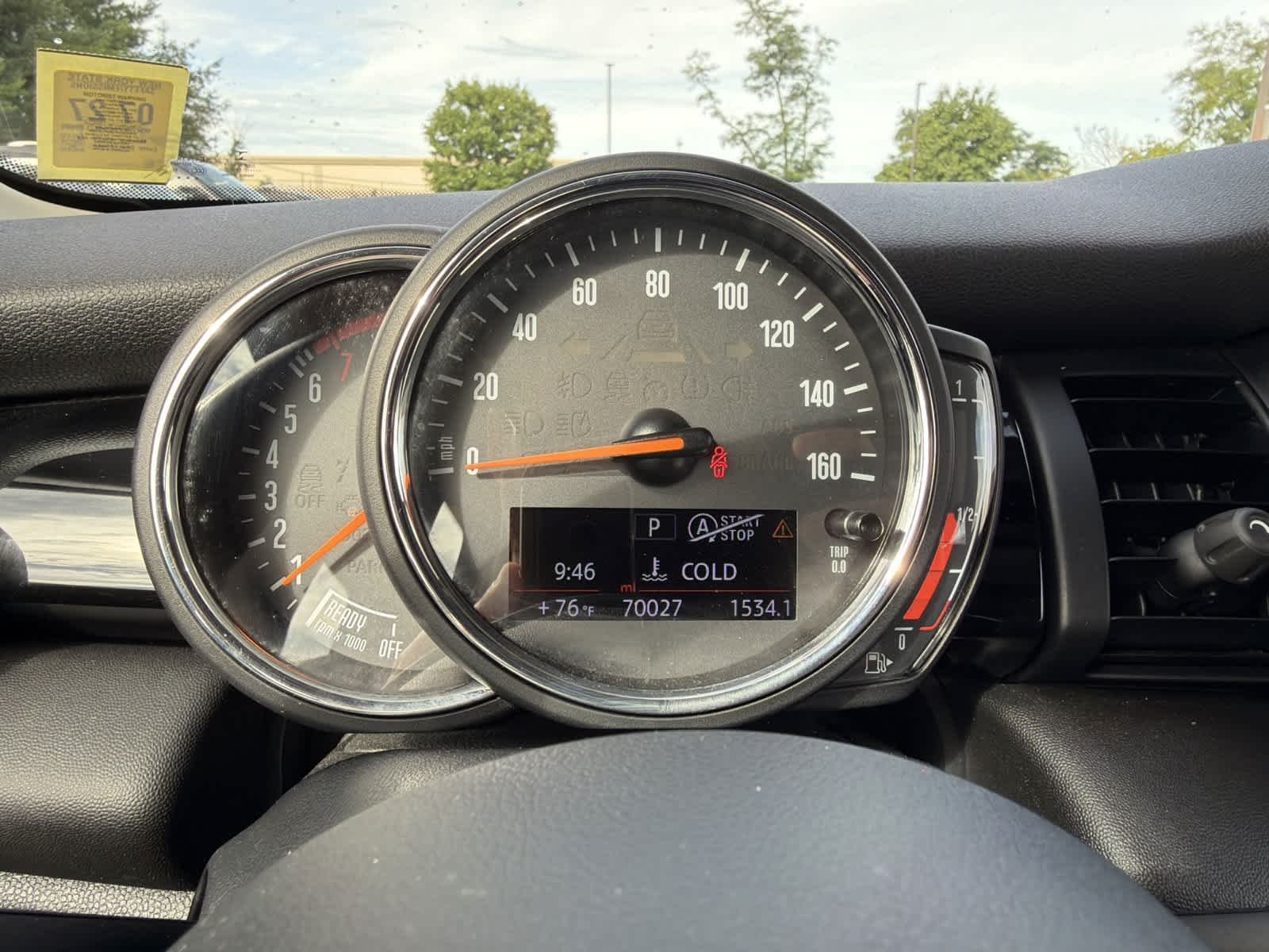Used 2019 Solaris Orange Metallic MINI Cooper image 17