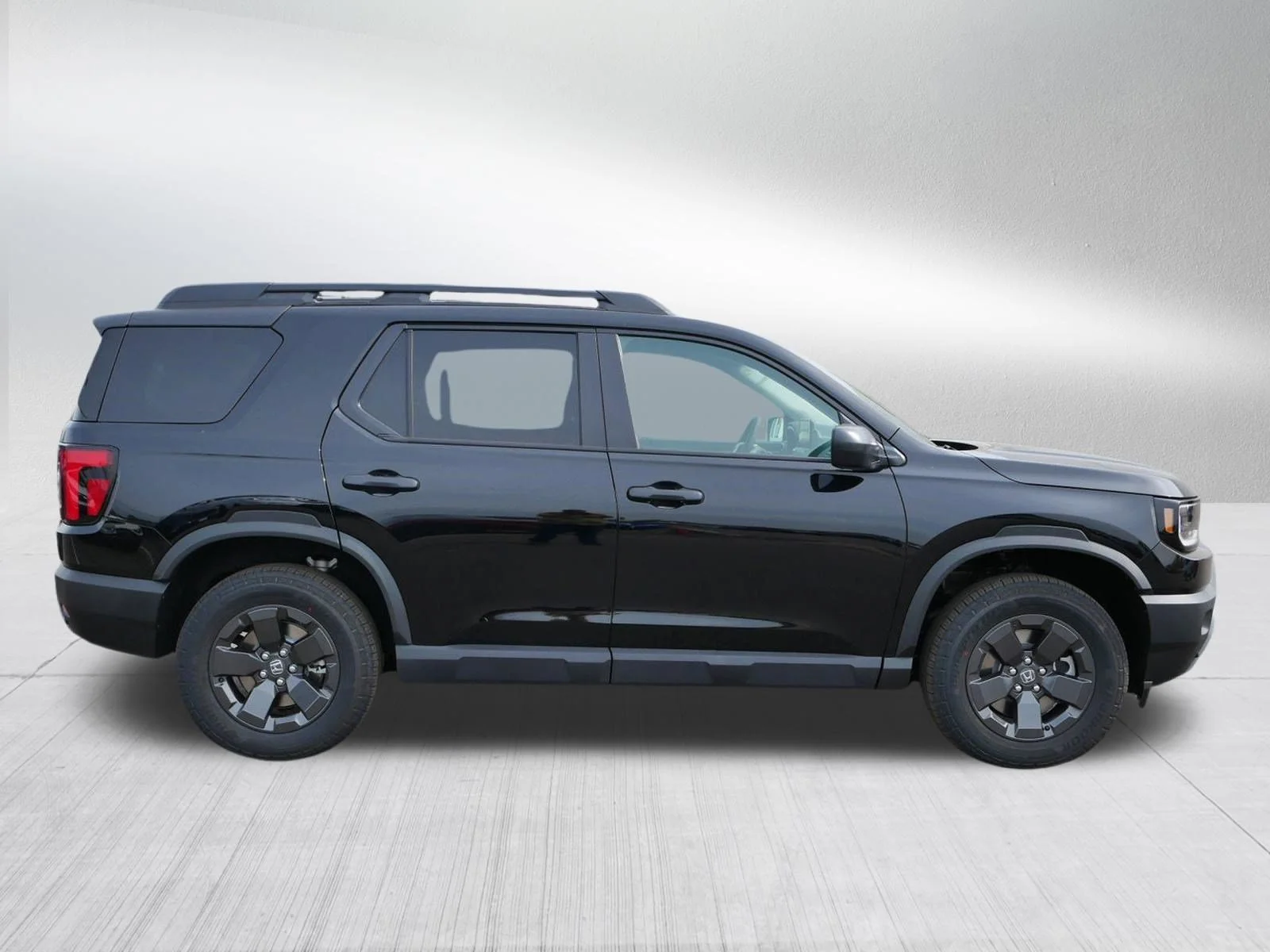 New 2026 Crystal Black Pearl Honda RTL image 8