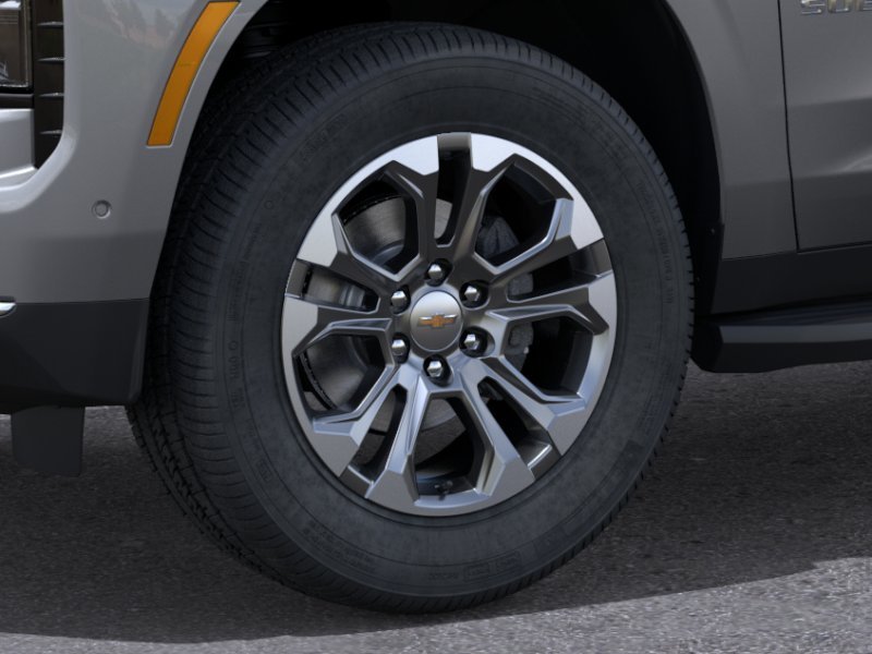 2026 Chevrolet Suburban LT - Photo 9