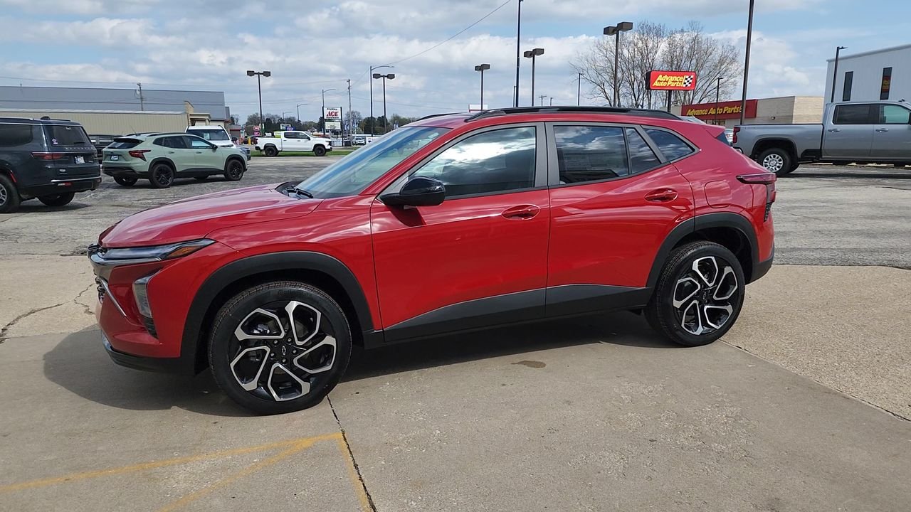 New 2026 Apex Red Chevrolet 2RS image 3