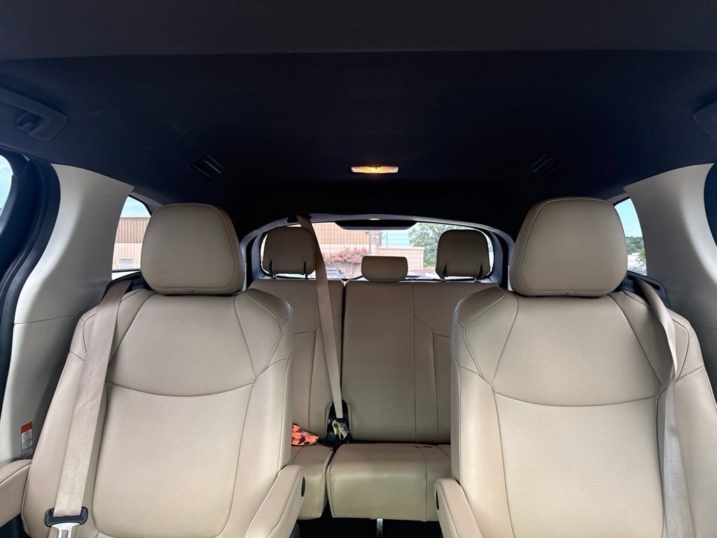 Used 2024 Wind Chill Pearl Toyota XLE image 6