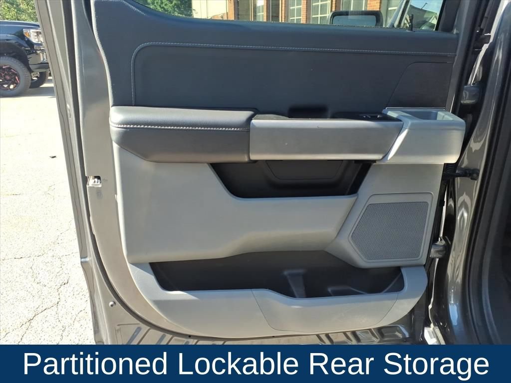 Used 2025 Gray Ford XLT image 22