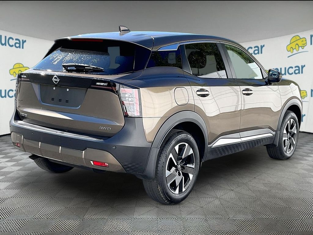 Used 2025 Canyon Bronze Metallic Nissan SV image 6