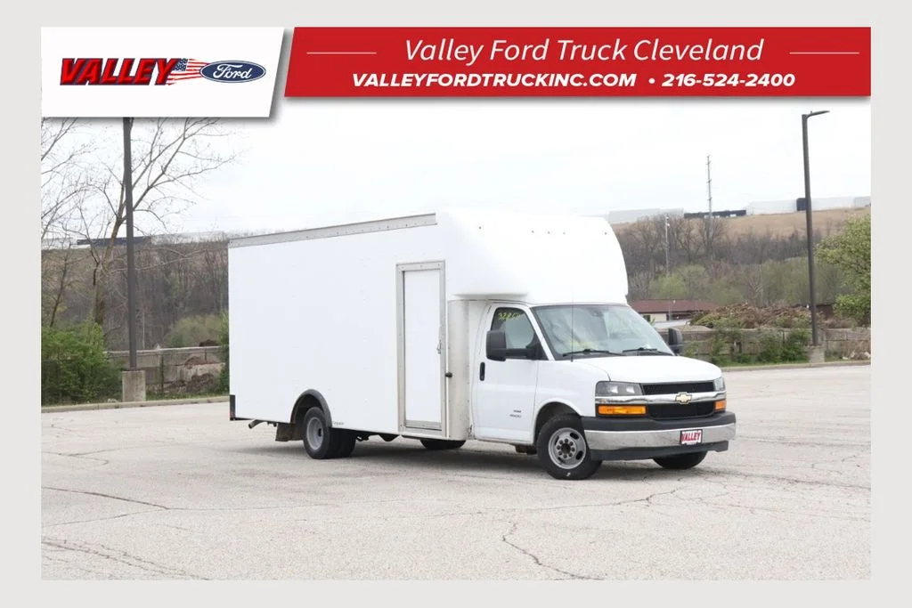 2021 Chevrolet Express 4500 177" WB's photo