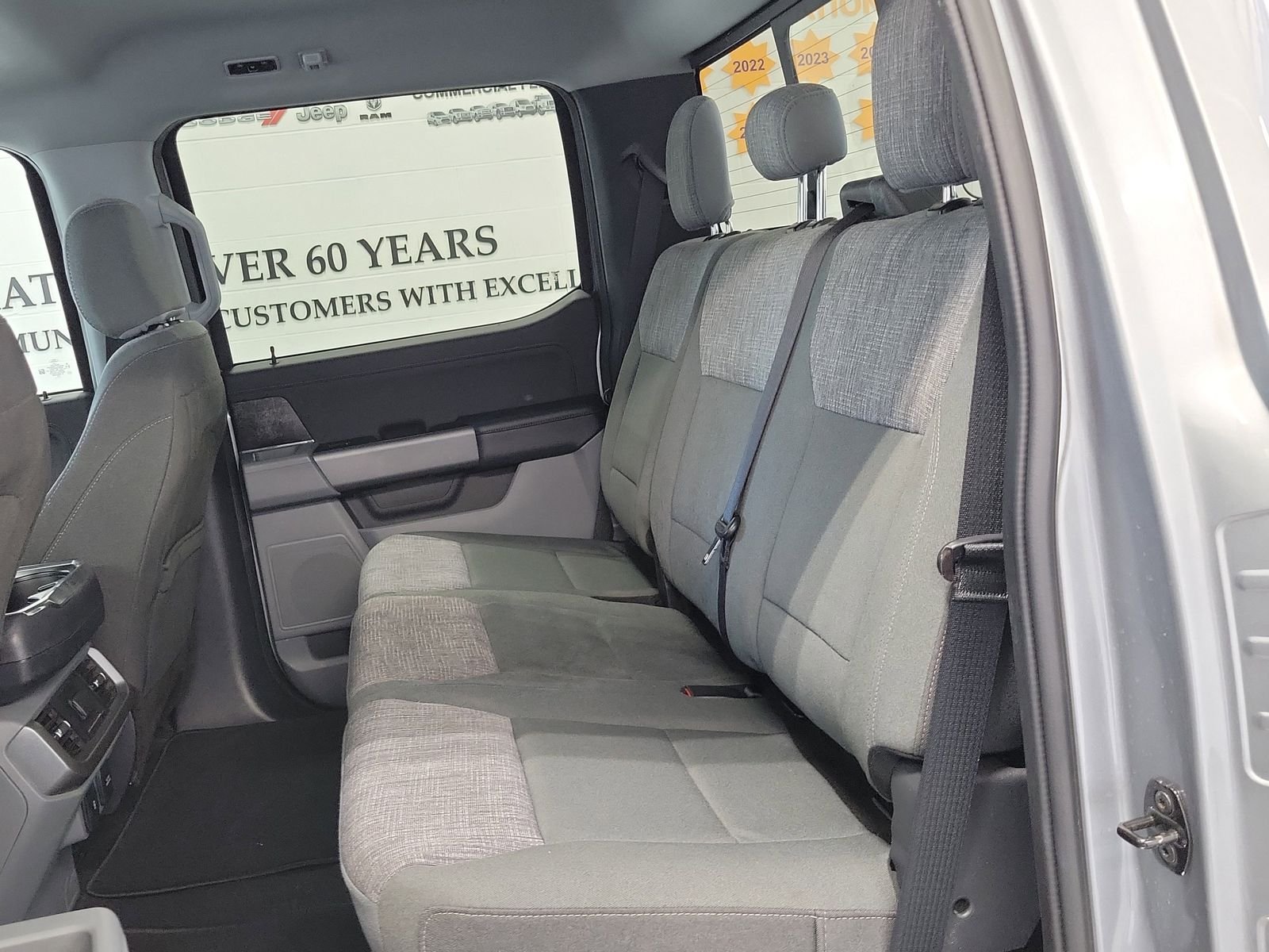 Used 2023 Silver Ford XLT image 28