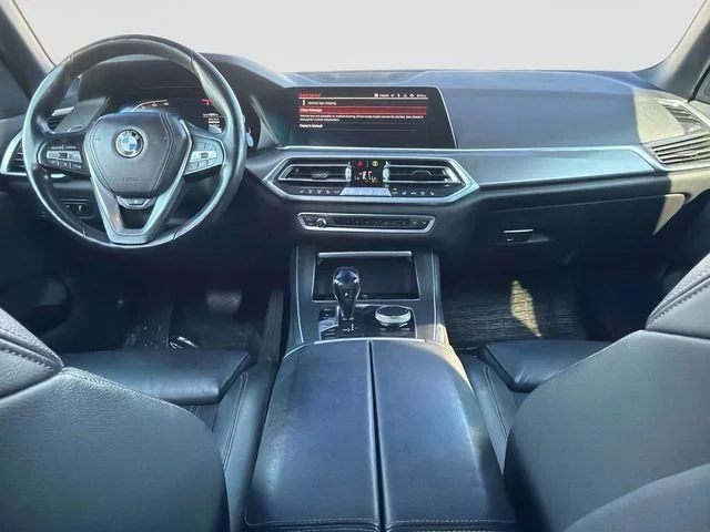 Used 2019 Gray BMW xDrive40i image 16