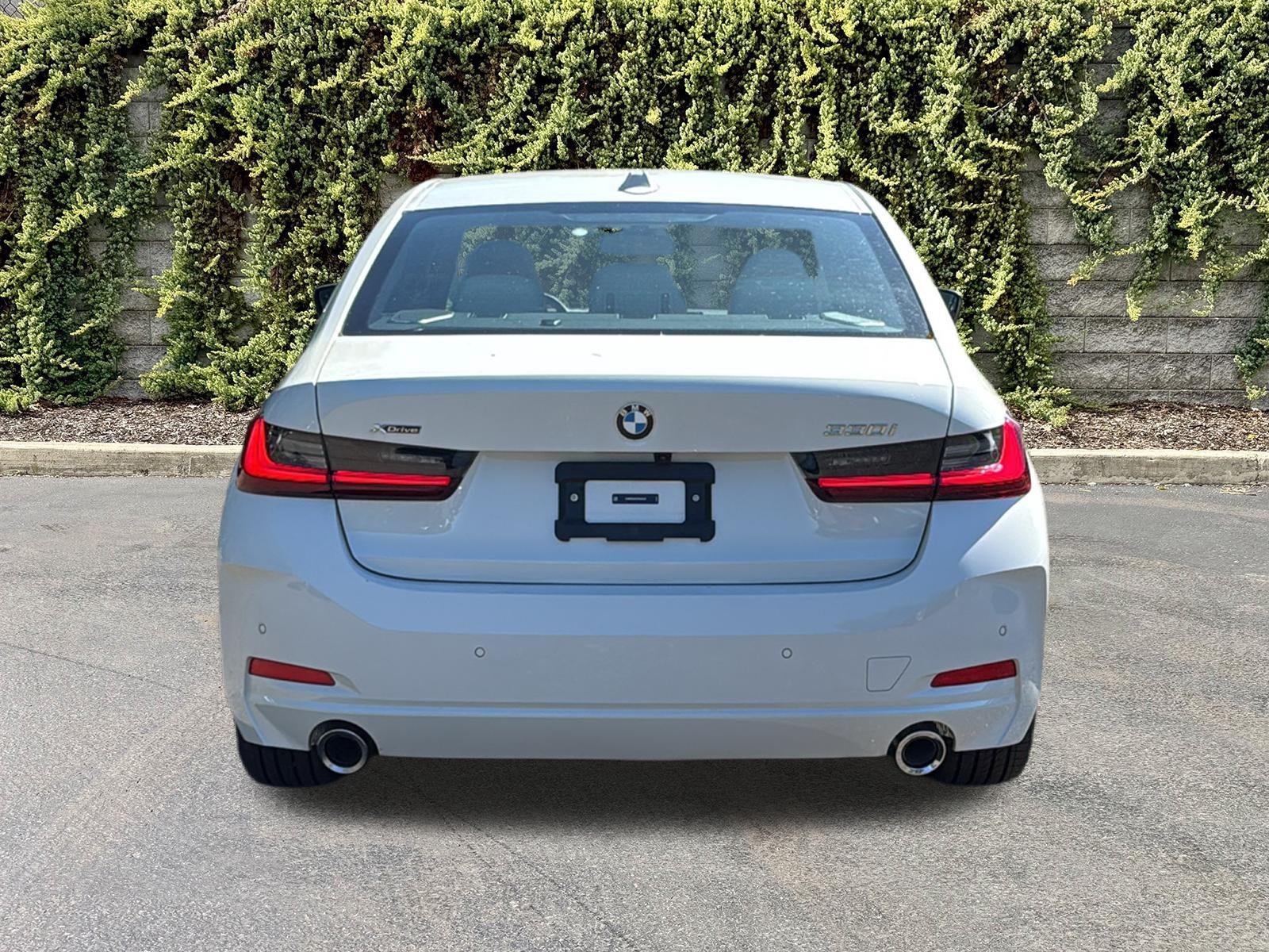 New 2026 Alpine White BMW 330i NA xDrive image 5