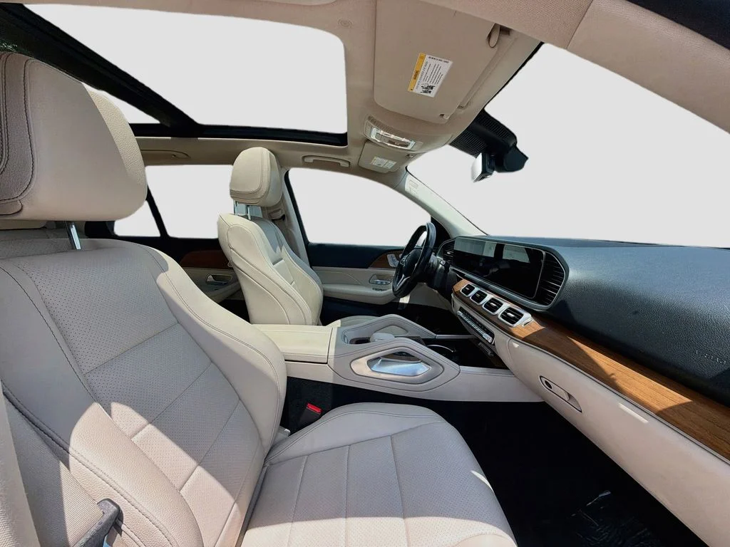 Used 2022 White Mercedes-Benz GLE 350 image 32