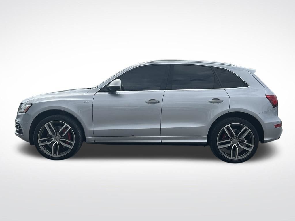 Used 2017  Audi 3.0T Prestige image 3