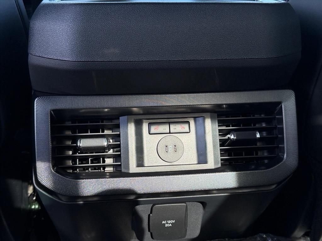 New 2026 Agate Black Metallic Ford F-250® Platinum® image 14