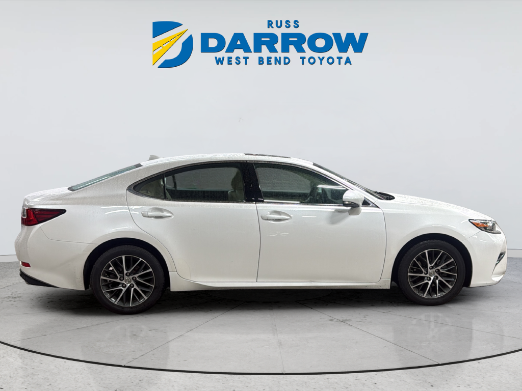 Used 2017 White Lexus 350 image 6