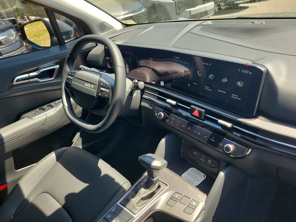 New 2026 Gray Kia EX image 8