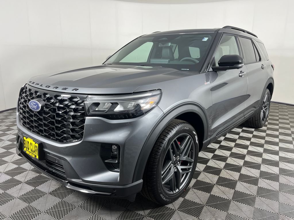 2026 Ford Explorer ST-LINE 4WD's photo