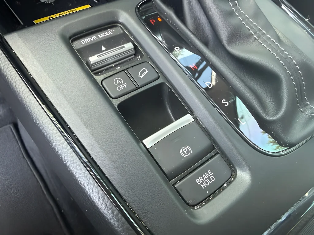 Certified Used 2024  Honda EX-L image 29