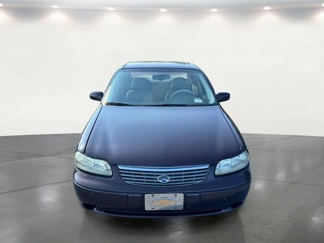Used 1999 Red Chevrolet LS image 7