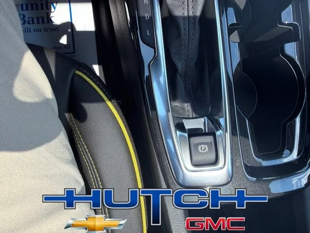 New 2026 Iridescent Pearl Tricoat Chevrolet ACTIV image 36