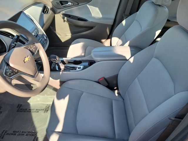 Certified Used 2024 Lakeshore Blue Metallic Chevrolet LT image 24