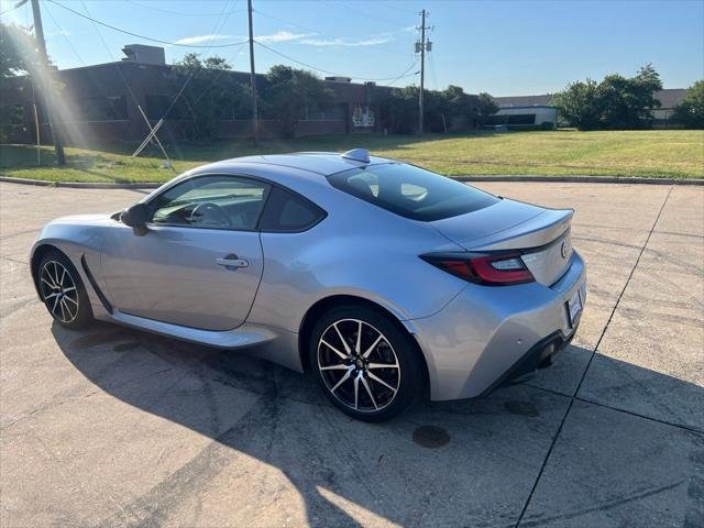 Certified Used 2022 STEEL Toyota  image 8