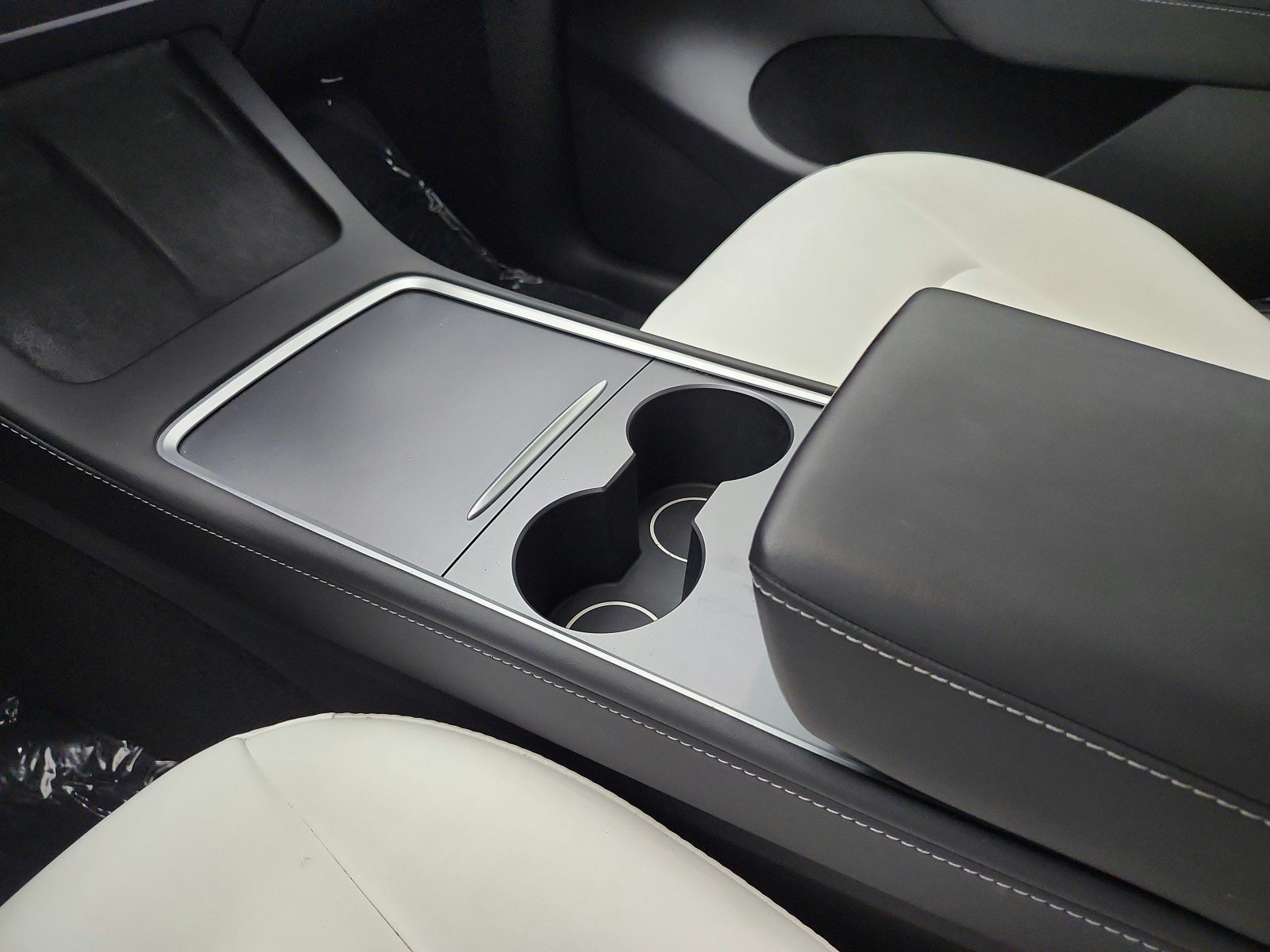 Used 2024 Stealth Grey Tesla Long Range image 21