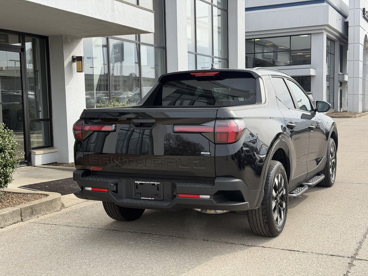 New 2026 Phantom Black Hyundai SEL AWD image 5