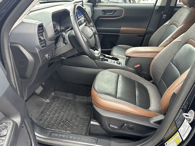 Used 2022 Blue Ford Outer Banks image 18