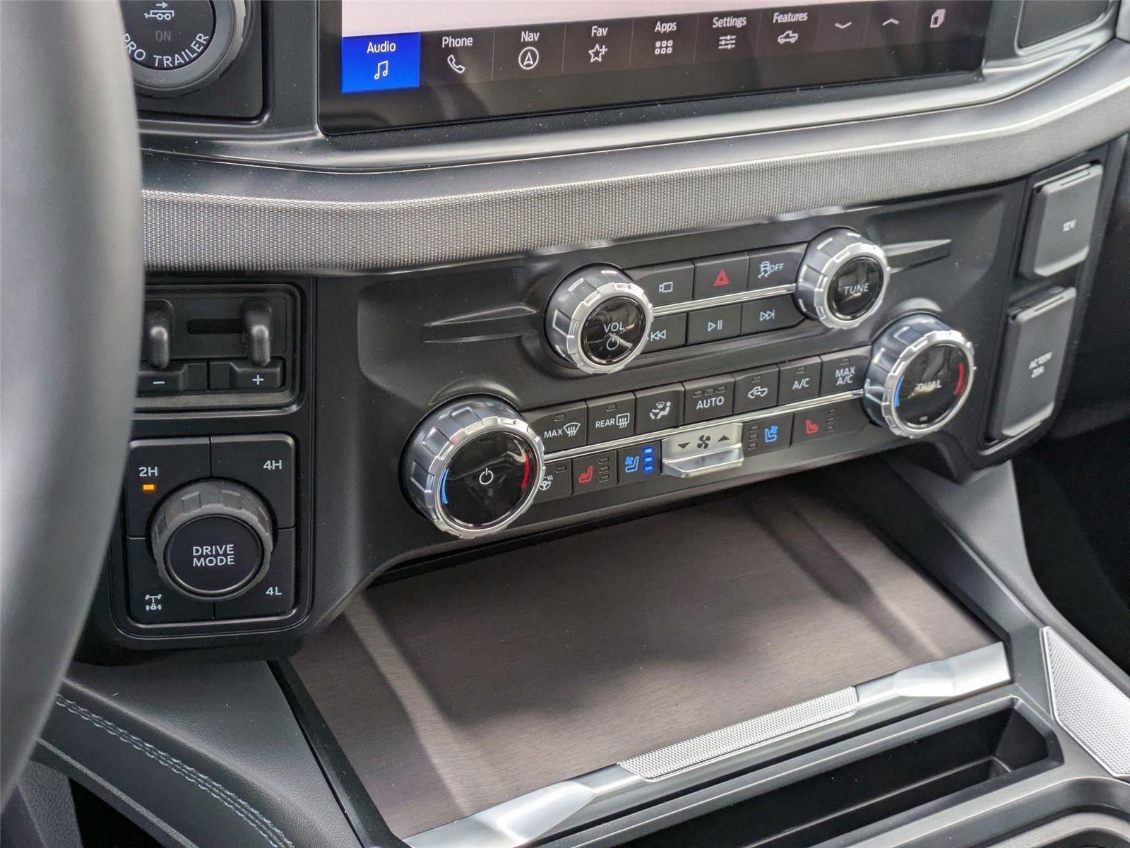 New 2026 Carbonized Gray Metallic Ford F-350® Platinum® image 24