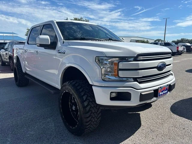 Used 2018 White Ford Lariat image 3