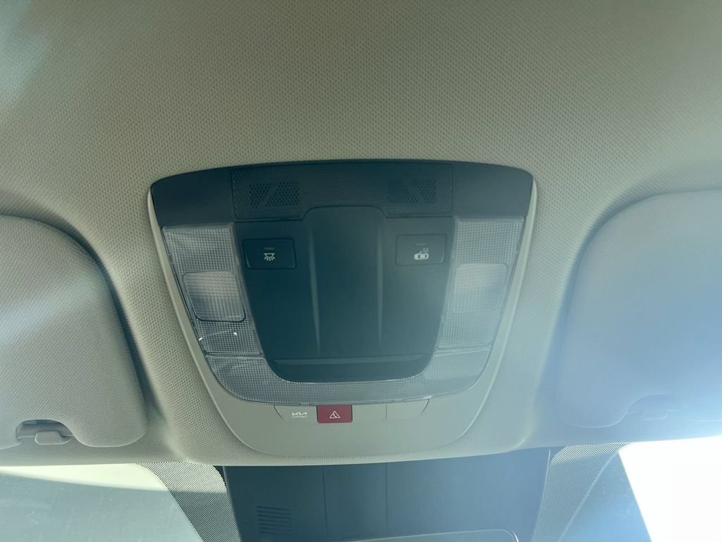 2026 Kia Sorento EX - Photo 18