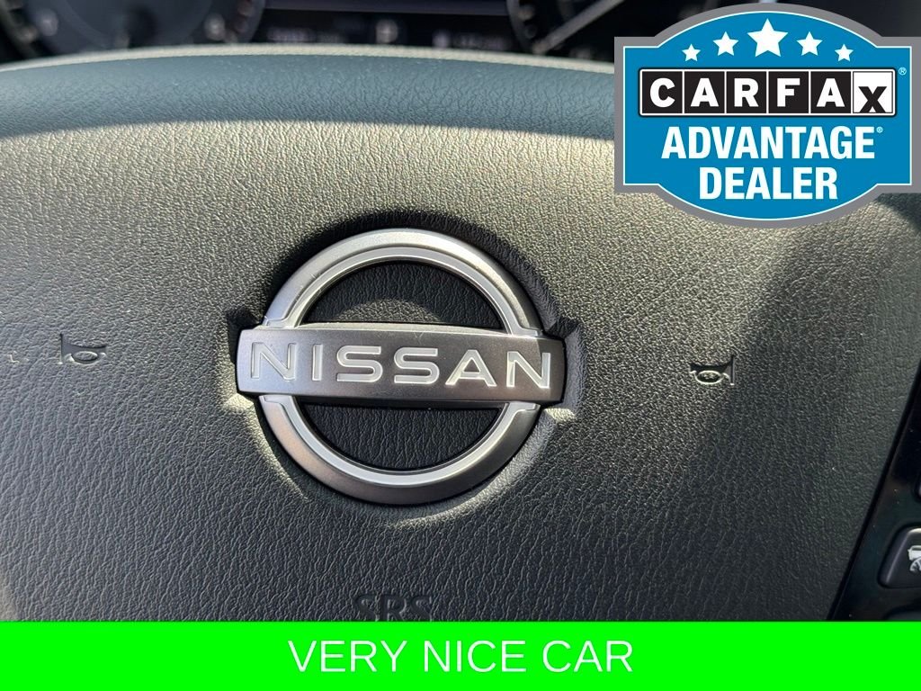 Used 2022 White Nissan SL image 32
