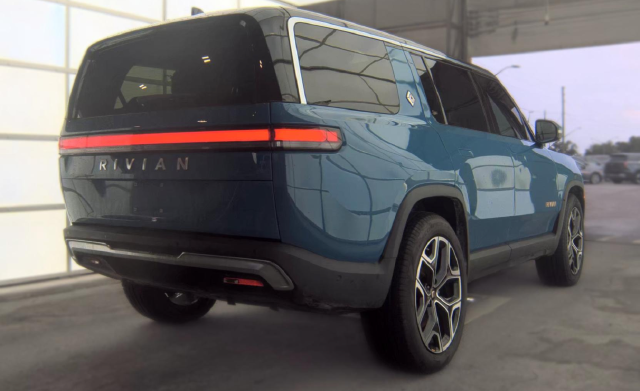 Used 2023 Blue Rivian Adventure Quad Motor Large Pack image 4