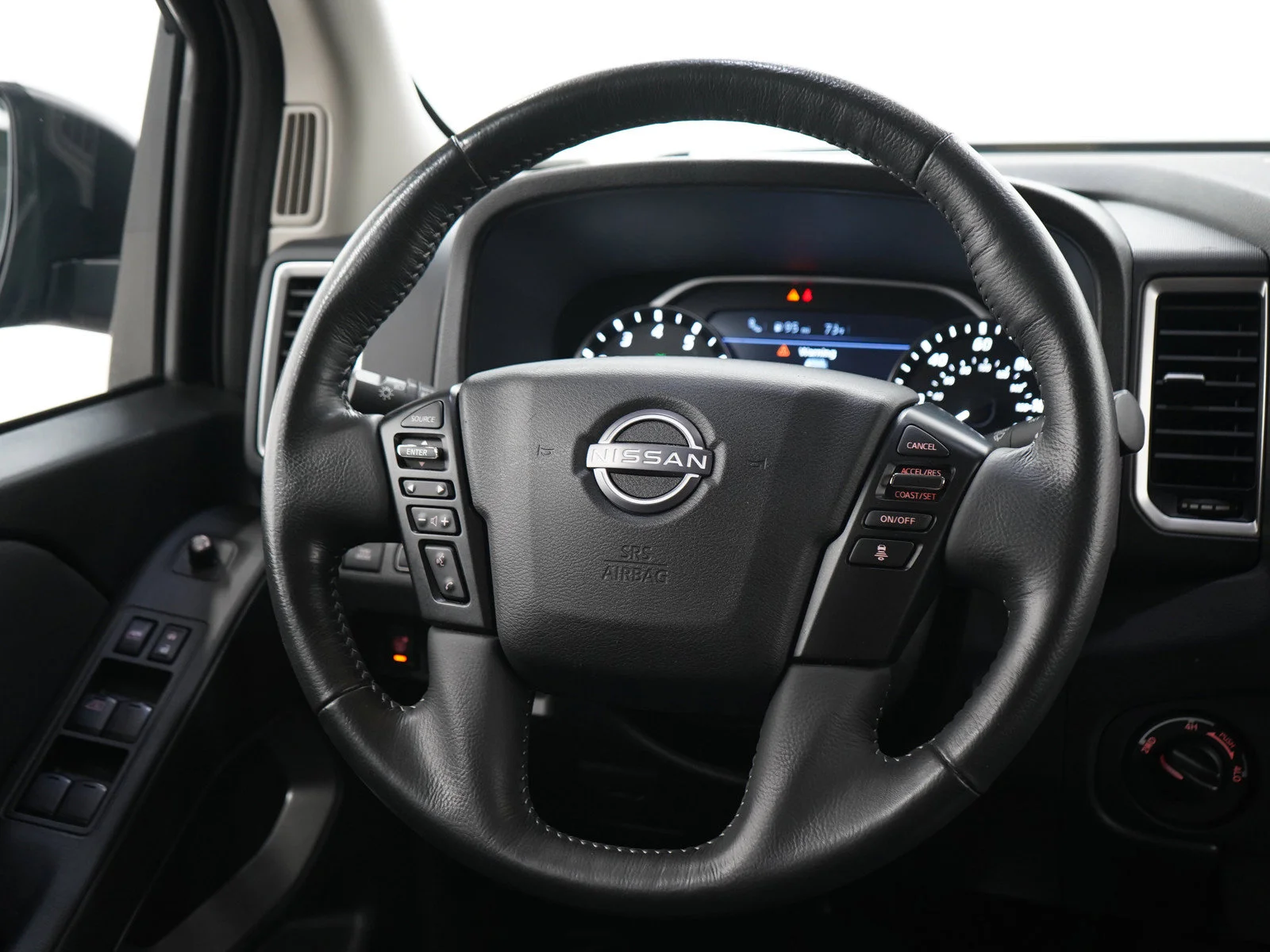 Used 2023 Super Black Nissan SV image 17