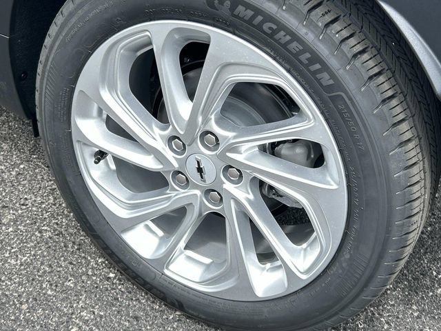 New 2027 Sterling Grey Metallic Chevrolet LT image 12
