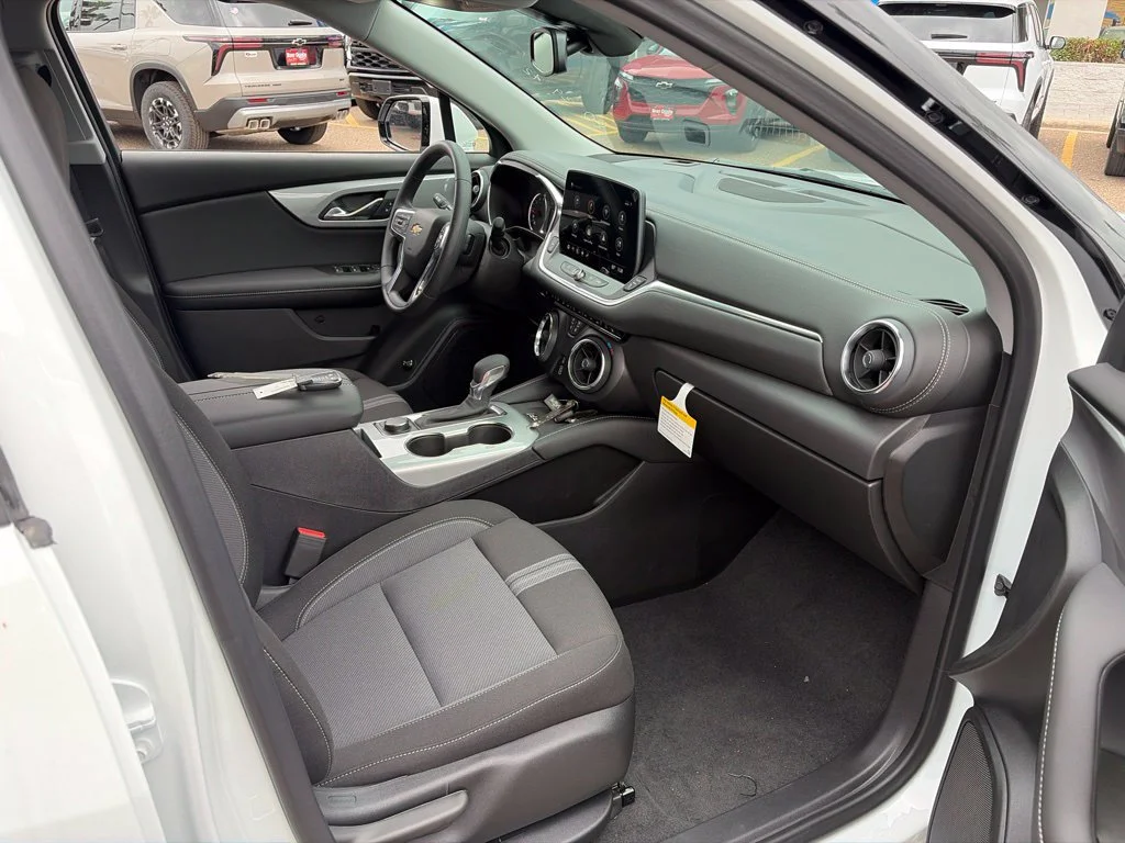 2026 Chevrolet Blazer 2LT - Photo 10