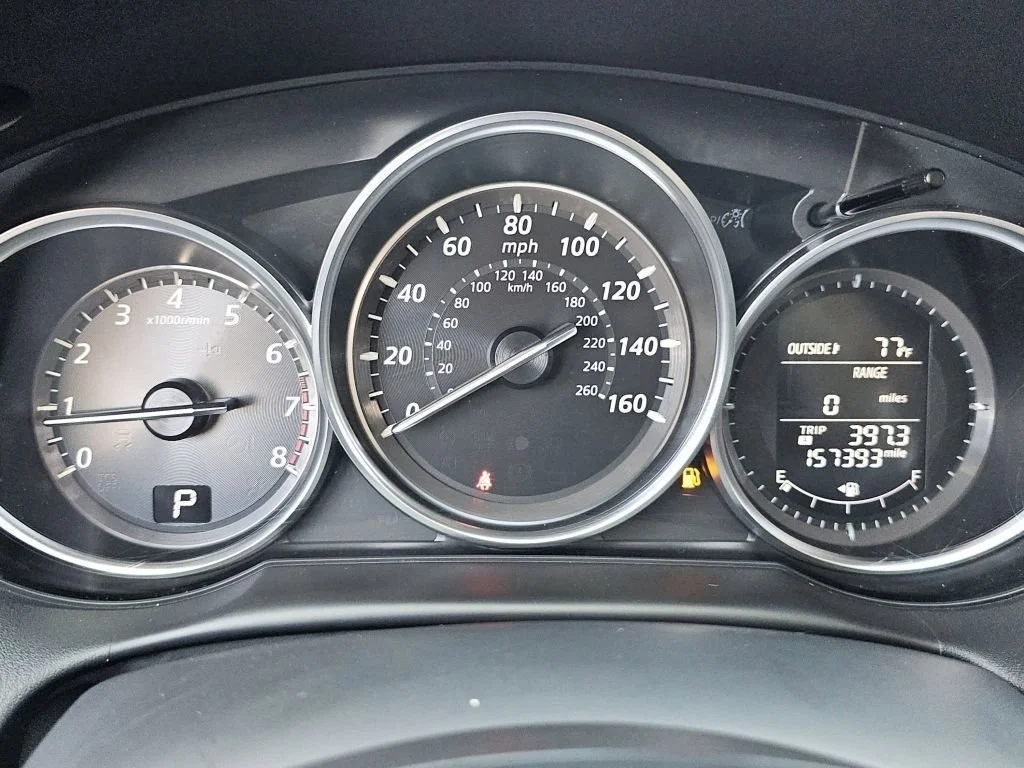 Used 2015 Meteor Gray Mica Mazda Sport image 30