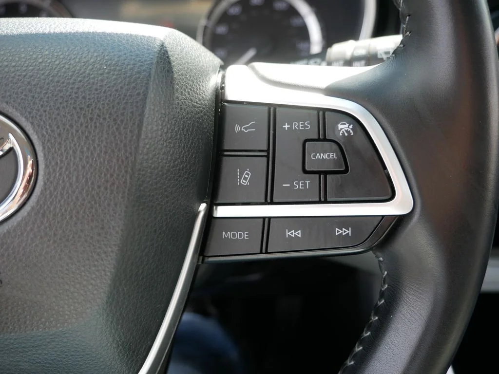 Used 2023 Red Toyota XLE image 30