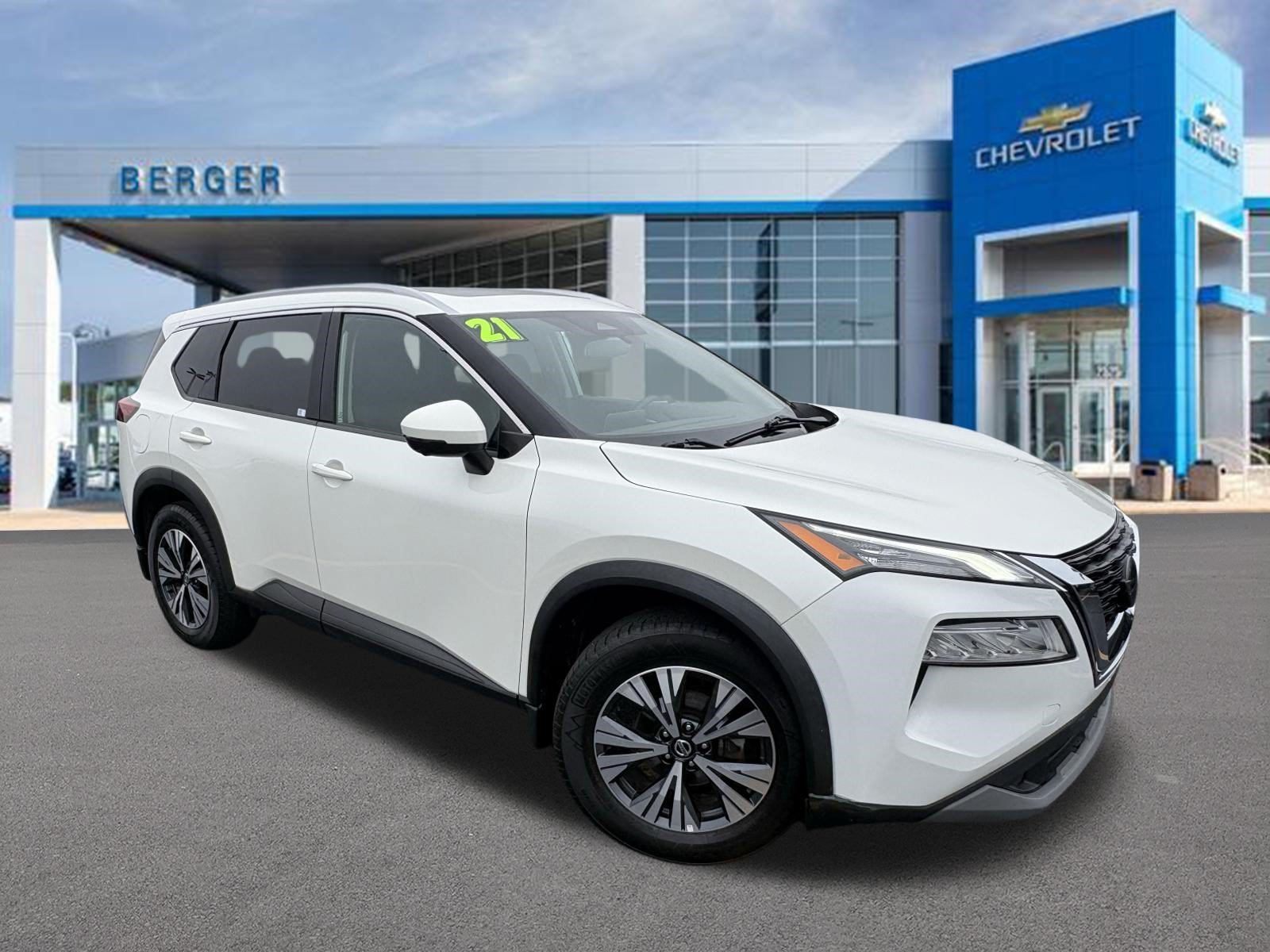 2021 Nissan Rogue SV AWD photo