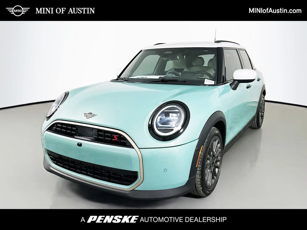 2026 MINI Hardtop Cooper S's photo