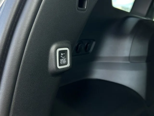 New 2026 Silver Jeep Overland image 11