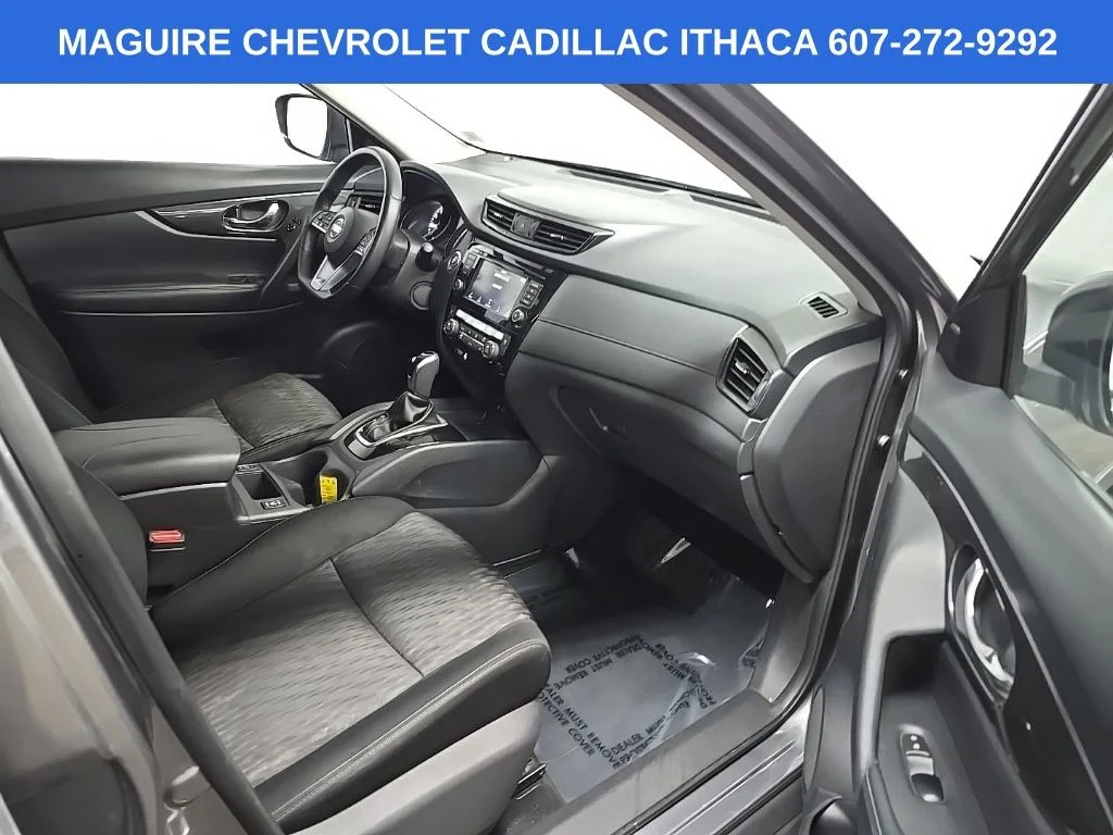 Used 2018 Gray Nissan SV image 15