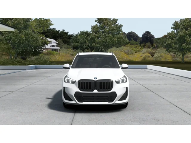 New 2027 Alpine White BMW  image 3