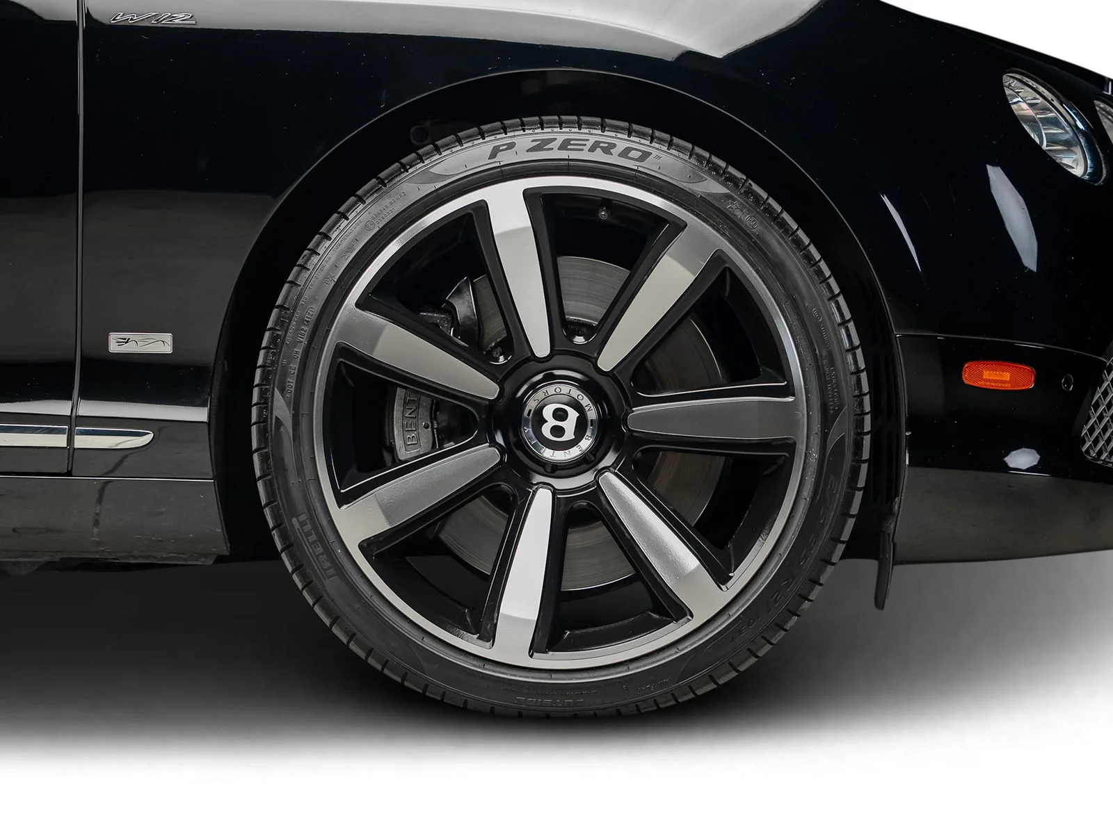 Used 2013 Black Bentley Le Mans Edition image 28